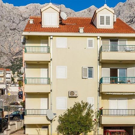 Apartments With A Parking Space Makarska - 18170 Exteriör bild