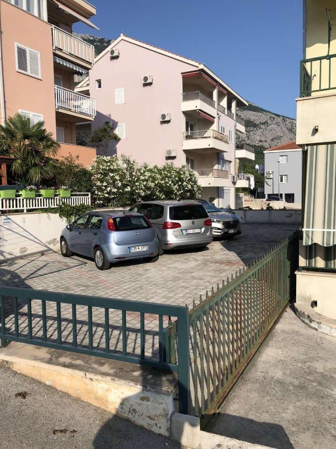Apartments With A Parking Space Makarska - 18170 Exteriör bild